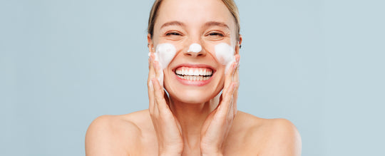 Detergente viso-corpo per pelle sensibile: quale scegliere?