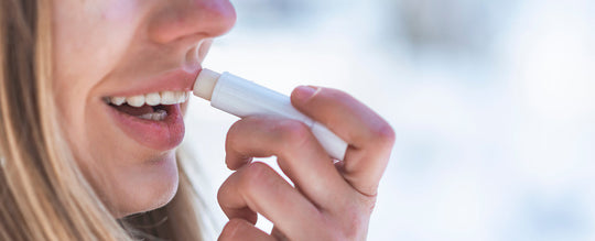 Mani e labbra in inverno: prevenire secchezza e screpolature